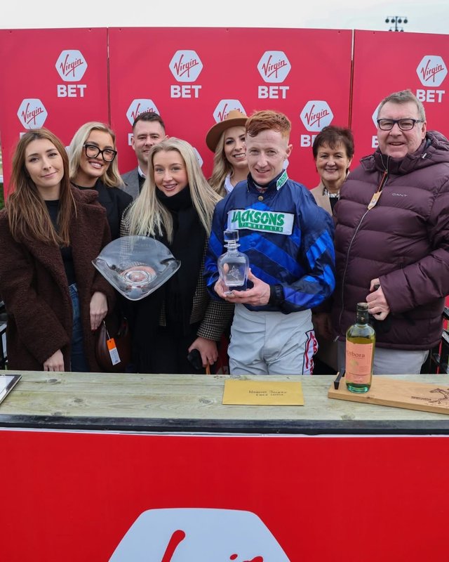 image1_800px Danny and the owners with the winning trophy